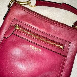 COACH Legacy Red Leather Swingpack Crossbody Bag Brass Hardware